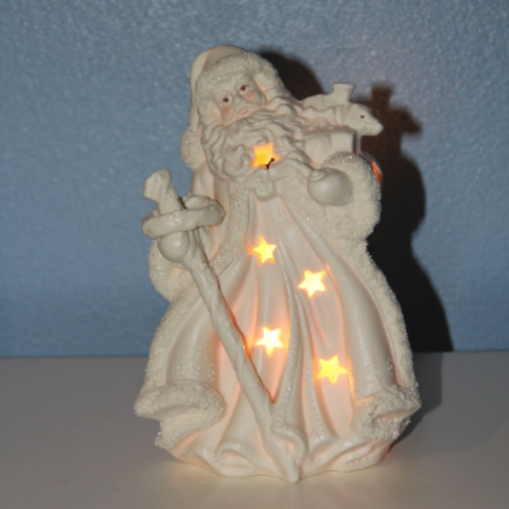 Old World Santa Nightlight Christmas Accent Lamp